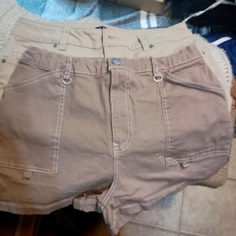 Bundle Of 2 Women's Tan Shorts D.jeans & Rachel Paige